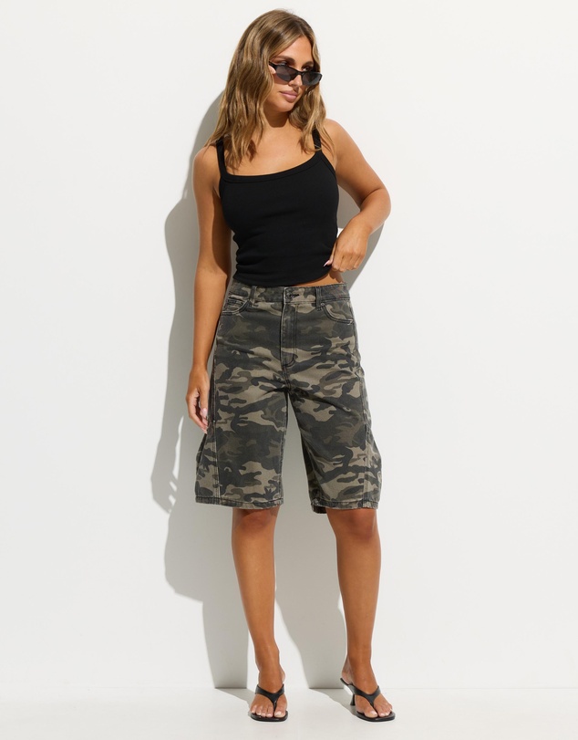 Dazie - Austin Mid Rise Camo Barrel Jorts