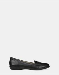 Naturalizer - Finley Loafer - Black