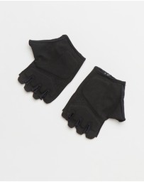 Nike - Gym Essential FG Gloves