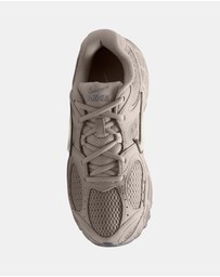 Nike - V5 RNR - Women's