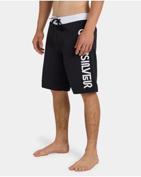 Quiksilver - Mens Everyday Omni Logo 17