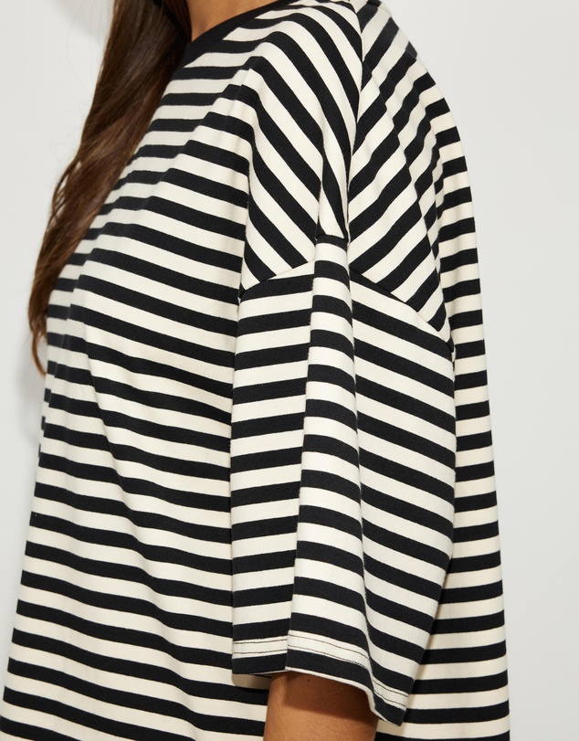 Dazie - Nostalgia Stripe Oversized Boyfriend Tee