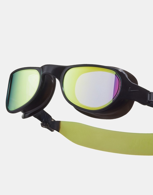 Nike - Universal Fit Mirrored Goggles
