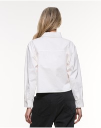 Soon Maternity - Loren Cropped Shirt