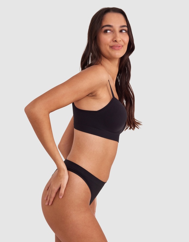 Bras N Things - Base Layers Plunge Wirefree Bra - Black