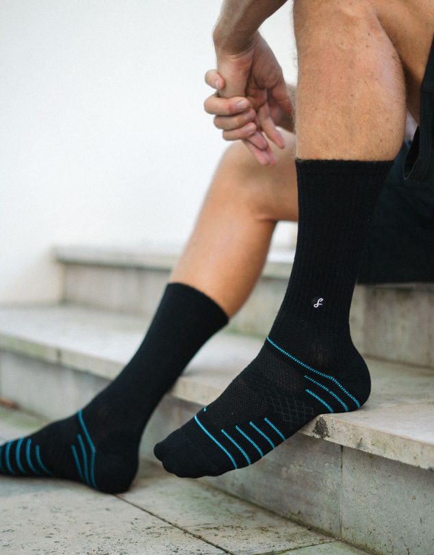 Swanky Socks - Black Signature Sports