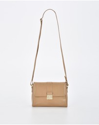 Cobb & Co - Kotara Classic Leather Crossbody Bag
