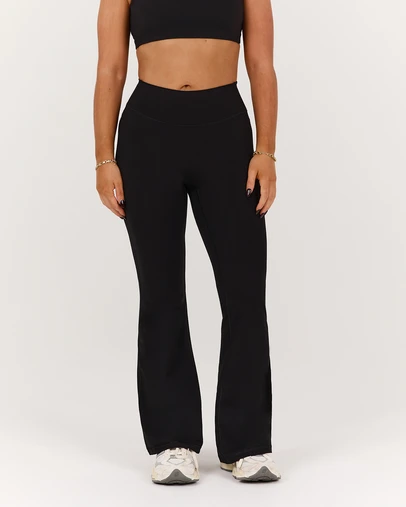 Muscle Republic - Luxe Bella Petite Flares