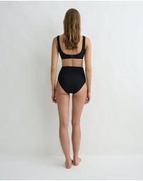 BONDI BORN - Veralise Bikini Top
