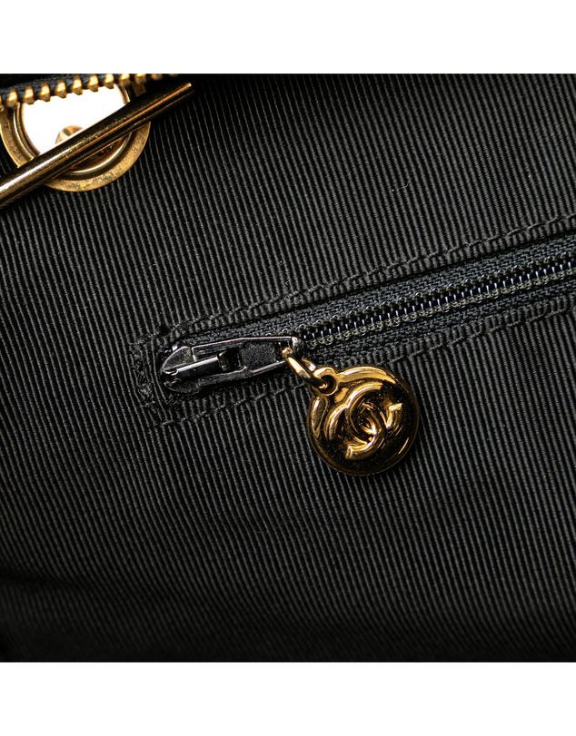 Pre-Loved by Azura Reborn - Pre-Loved chanel Tote Handbag with Chain-Accented Straps and Interior Pockets
