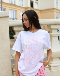 Vacancy Co - Howdy Tee