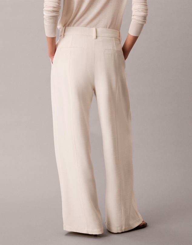 Calvin Klein - Heavy Textured Shine Pants