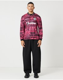 Etudes - Soccer T-Shirt