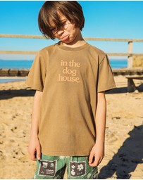 Skwosh - Dog House Kids Slang Tee in Brown