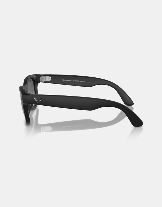 Ray-Ban - Ray-Ban I Meta Wayfarer AI Glasses