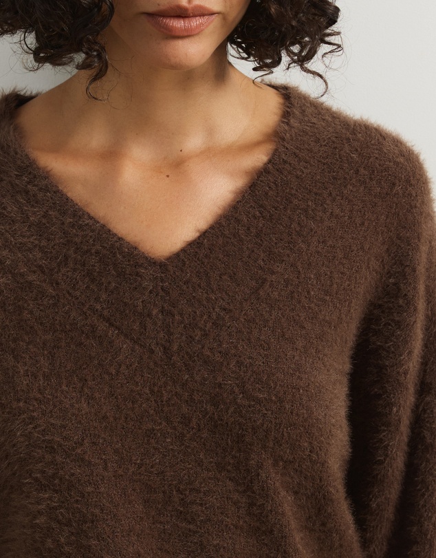Atmos&Here - Dayna Fluffy V-Neck Pullover Sweater