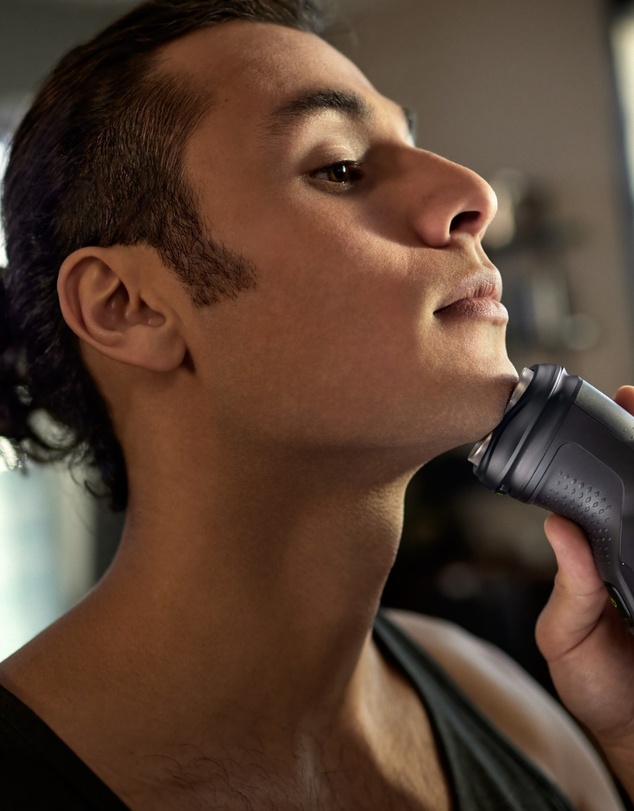 Philips - Philips Shaver Series 3000, 3D Floating heads, Wet & Dry, Pop-Up Trimmer, 1hr charging, Anti-corrosion Deep Black