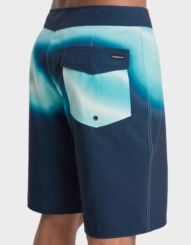 Quiksilver - Mens Surfwash 17