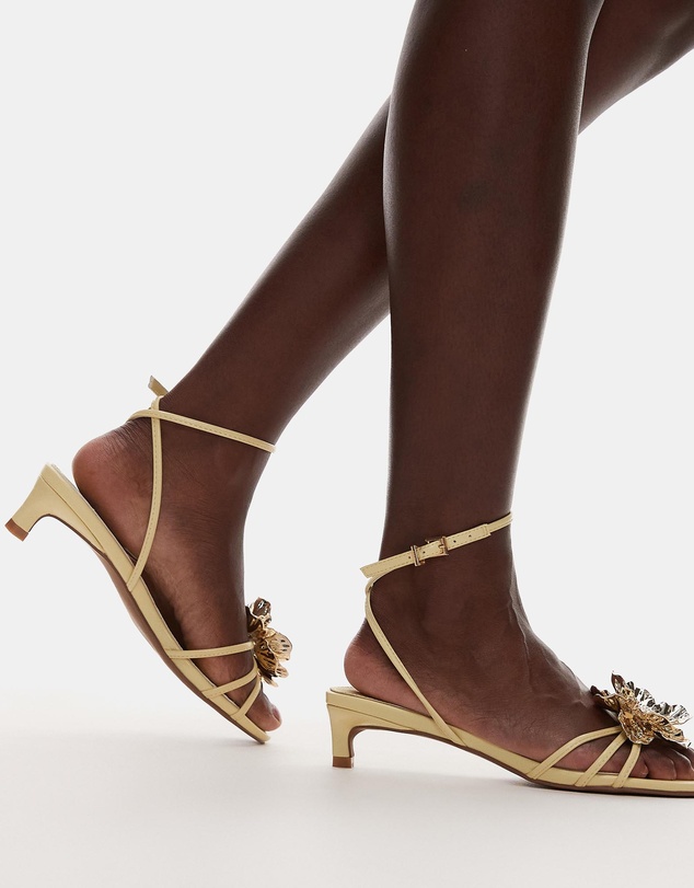 TOPSHOP - Inaya Gold Flower Kitten Heel Strappy Sandals