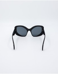 FORD MILLINERY - Louis Sunglasses