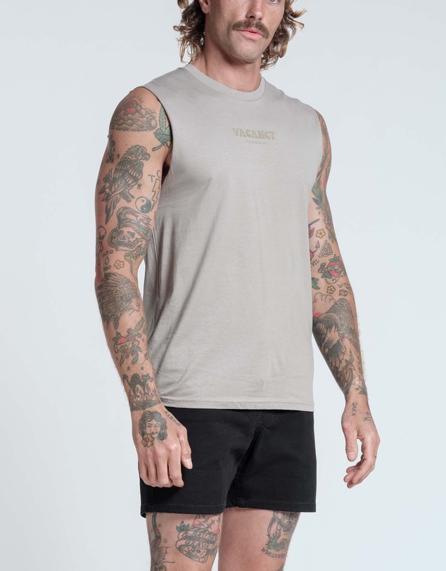 Vacancy Co - Byron Tank
