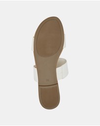 GUESS - Speak Logo Slides