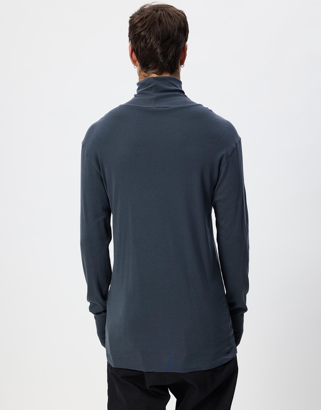 Surrounded By Ghosts - The Atacamite Slim Rib Knit Turtle Neck T-Shirt