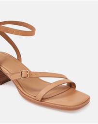 Wittner - Izzi Leather Block Heels