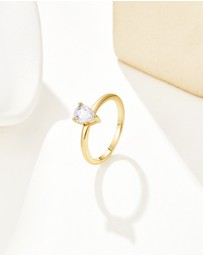 Mestige - Pear Cut Evie Ring - 18K Gold Plated