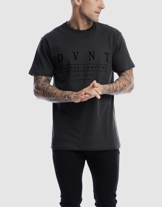 DVNT - Deluxe Tee
