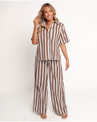 Brown, Pattern