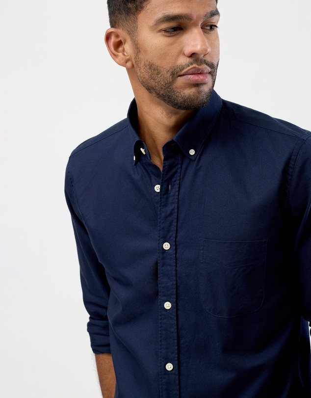 Wayver - The Button-Down Oxford Shirt