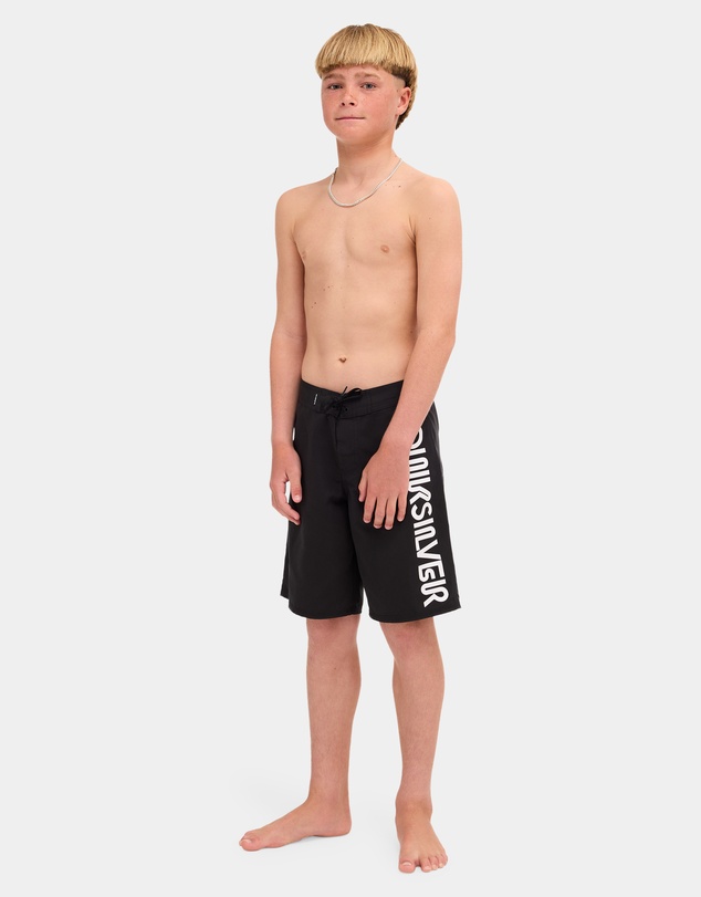 Quiksilver - Boys 8 to 16 Everyday Omni Logo 17