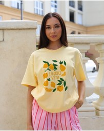 Vacancy Co - La Lemon Tee