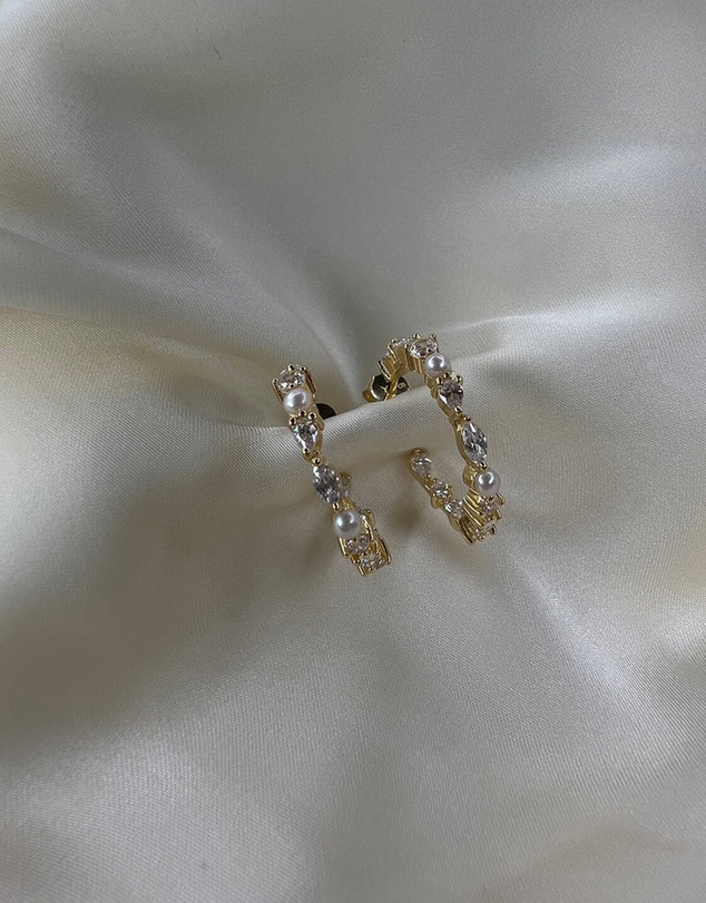 Sif Jakobs - Adria Creolo Medio Earrings Gold