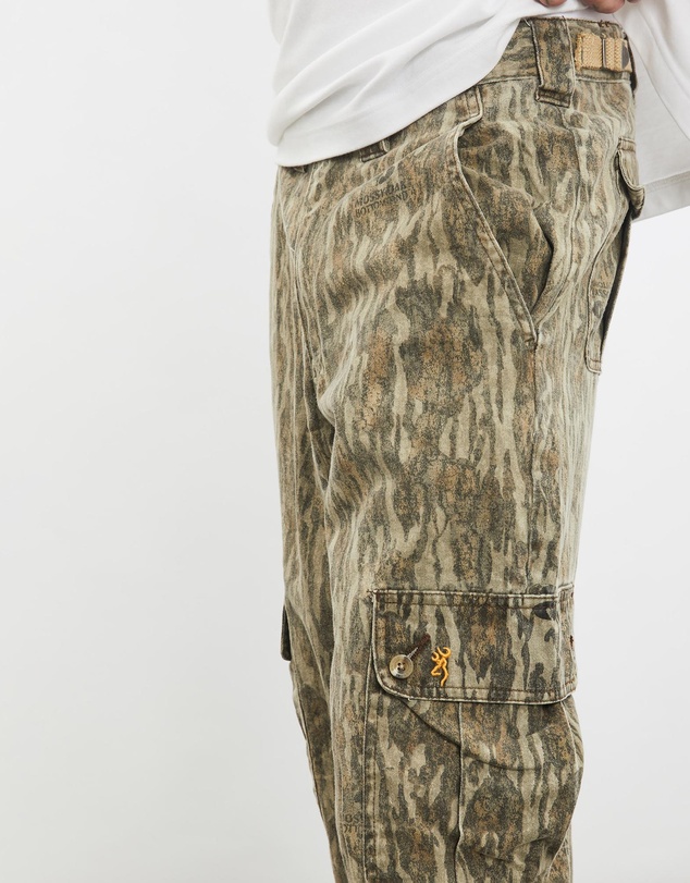 Vintage by The Real Deal - Pre Loved - Vintage Mossy Oak Realtree Camo Cargo Pants