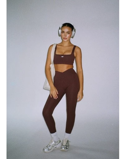 437 - The V Leggings