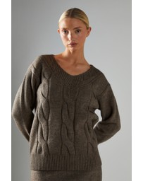 Glamorous - V-neck Cable Knit Jumper