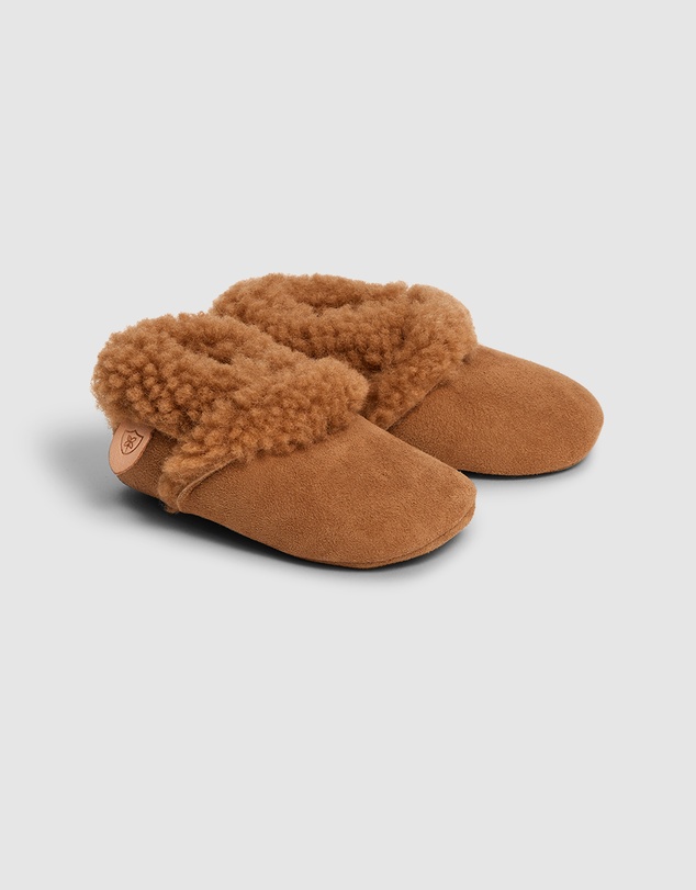 Pretty Brave - COSY MOC Tan