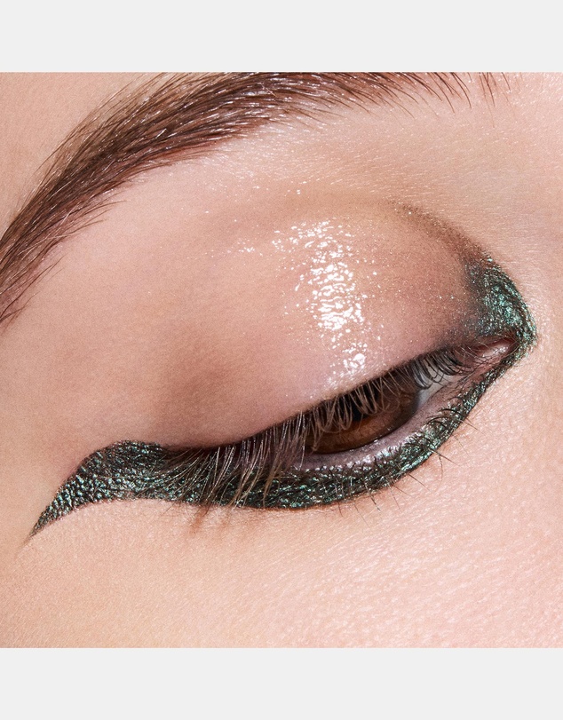 MAC - Metallic Single Eye Shadow Compact
