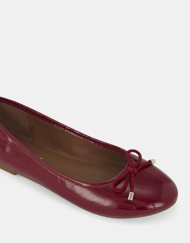 Miss Sofie - Lennie Flats