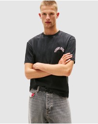 Tommy Jeans - Back Graphic Relaxed Crew Neck T-Shirt