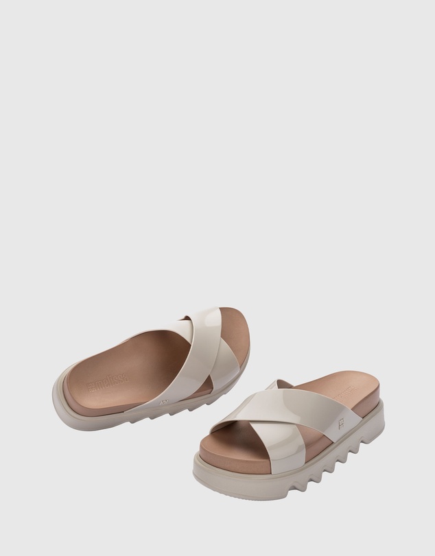 Melissa - Melissa Cozy Cross Platform