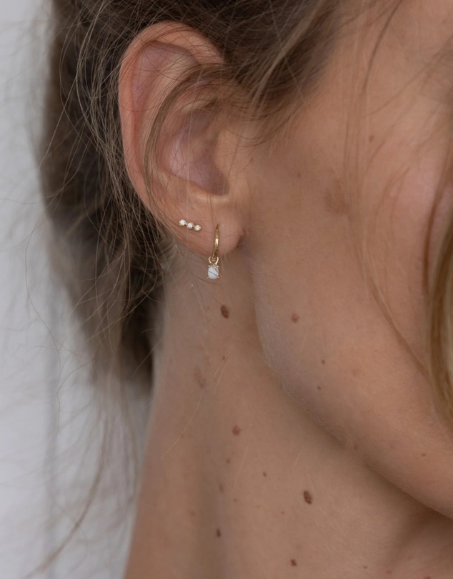 Luna Rae - Solid Gold - Vivian Studs
