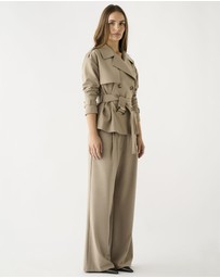 Esmaee - Avenue Cropped Trench