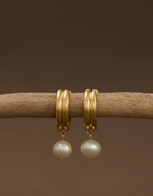 Kirstin Ash - Solace Pearl Hoops