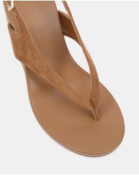 Novo - Young Wedges
