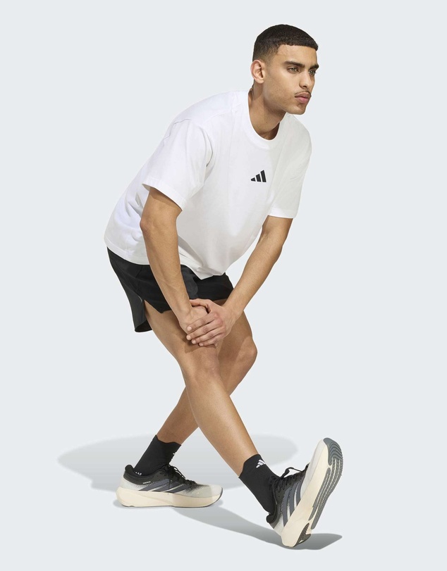 adidas Performance - RUNNERS WE ARE DIFFERENT GRAPHIC T-SHIRT Mens