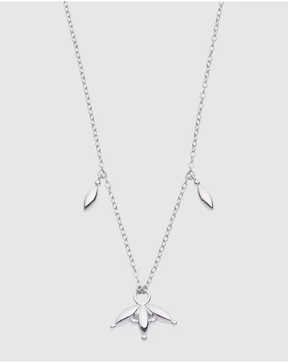 Pastiche - Fallen Petals Necklace