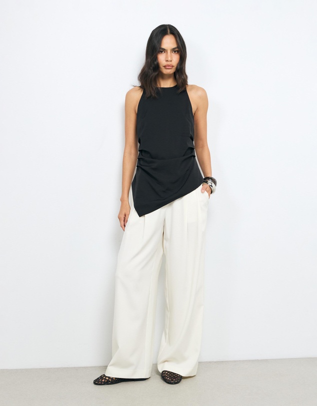 AERE - Sadie Asymmetric Top